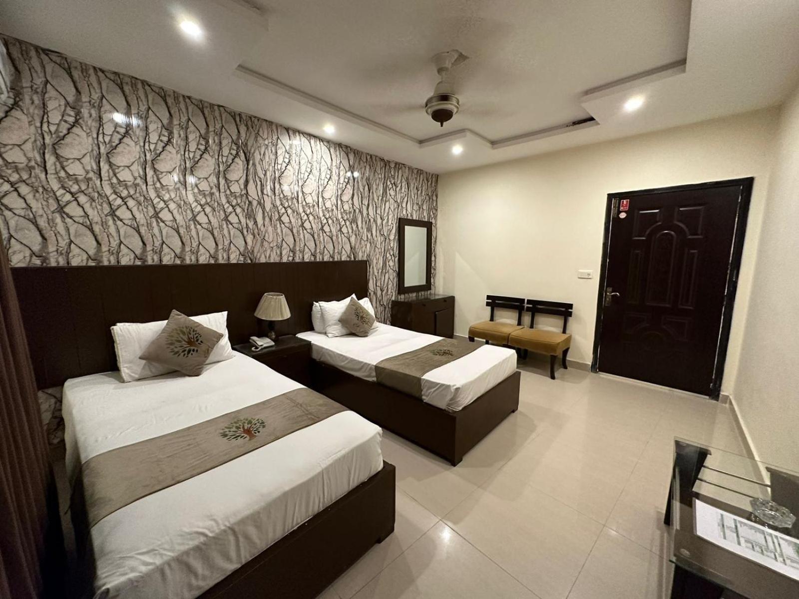 Hotel Green Fort Gulberg Lahaur Zewnętrze zdjęcie