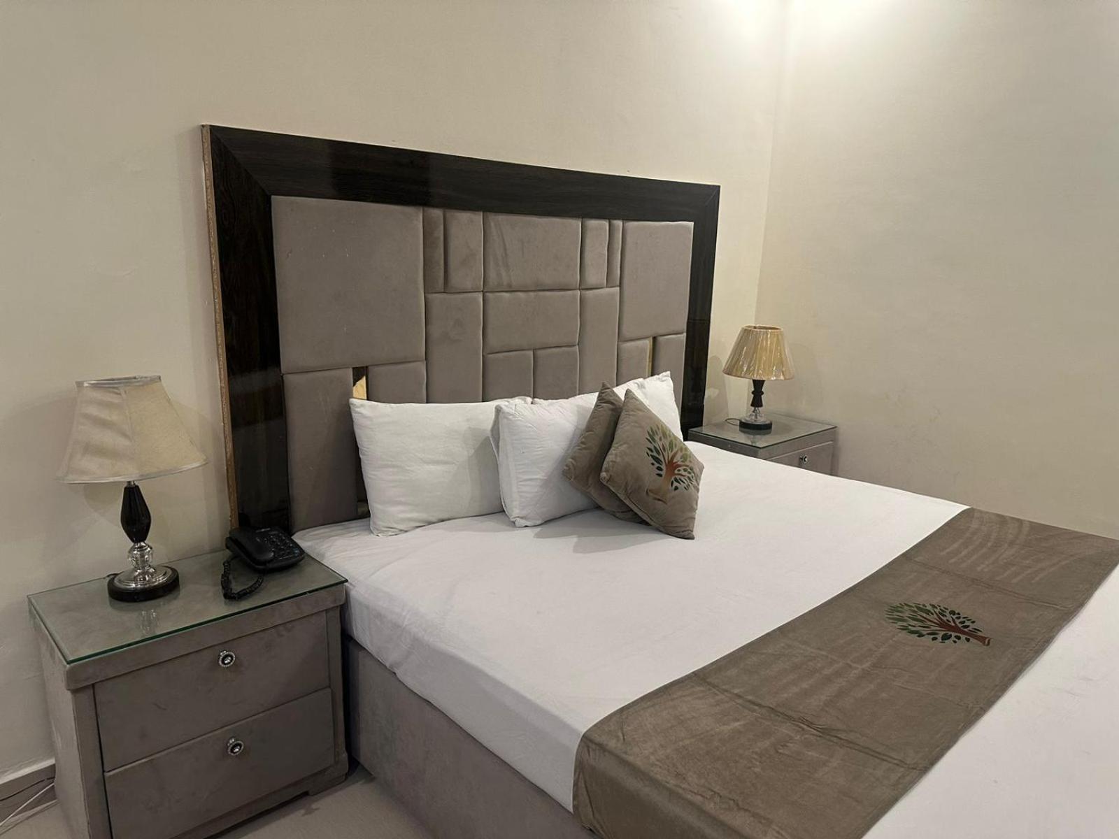 Hotel Green Fort Gulberg Lahaur Zewnętrze zdjęcie