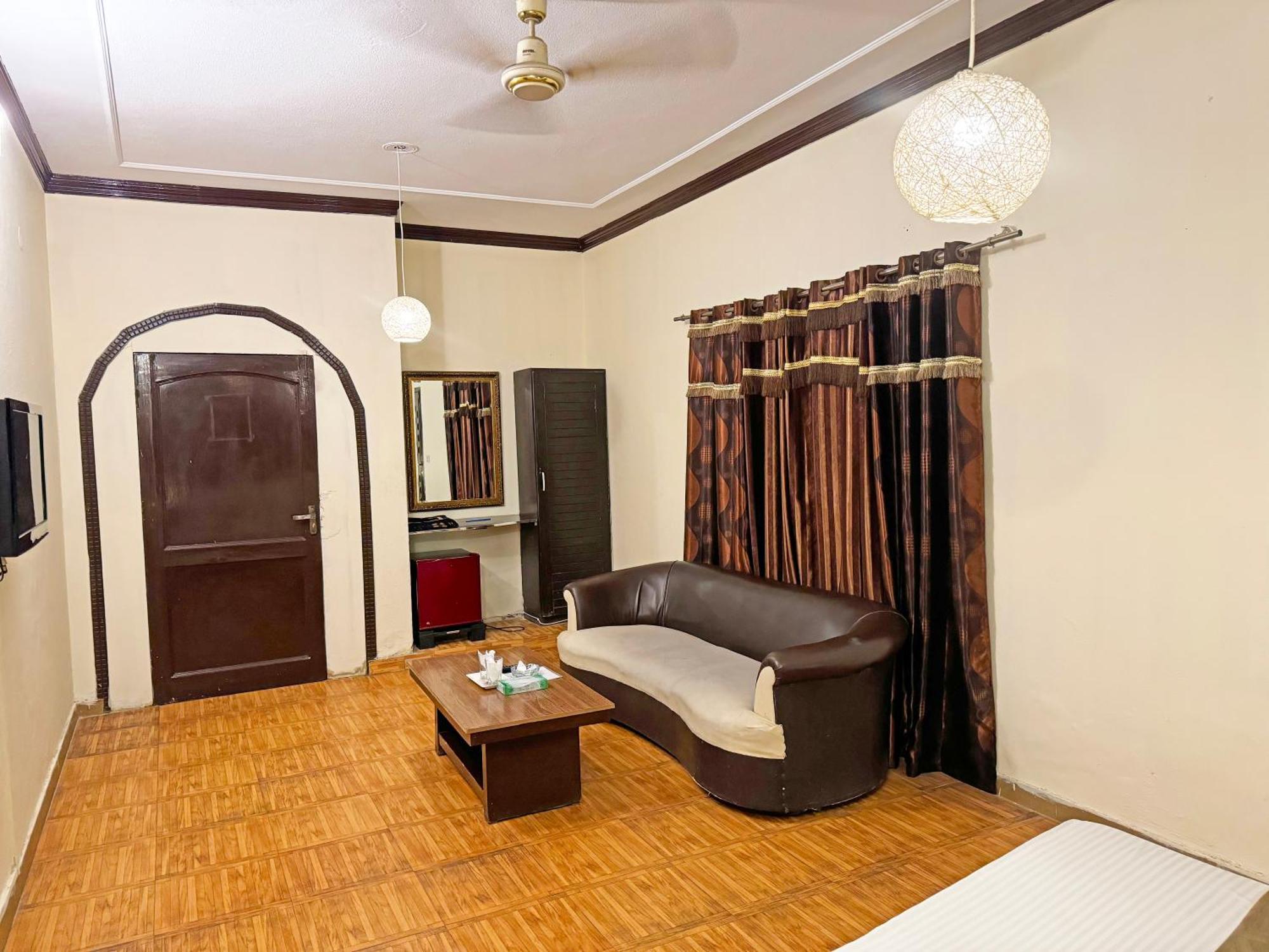 Hotel Green Fort Gulberg Lahaur Zewnętrze zdjęcie