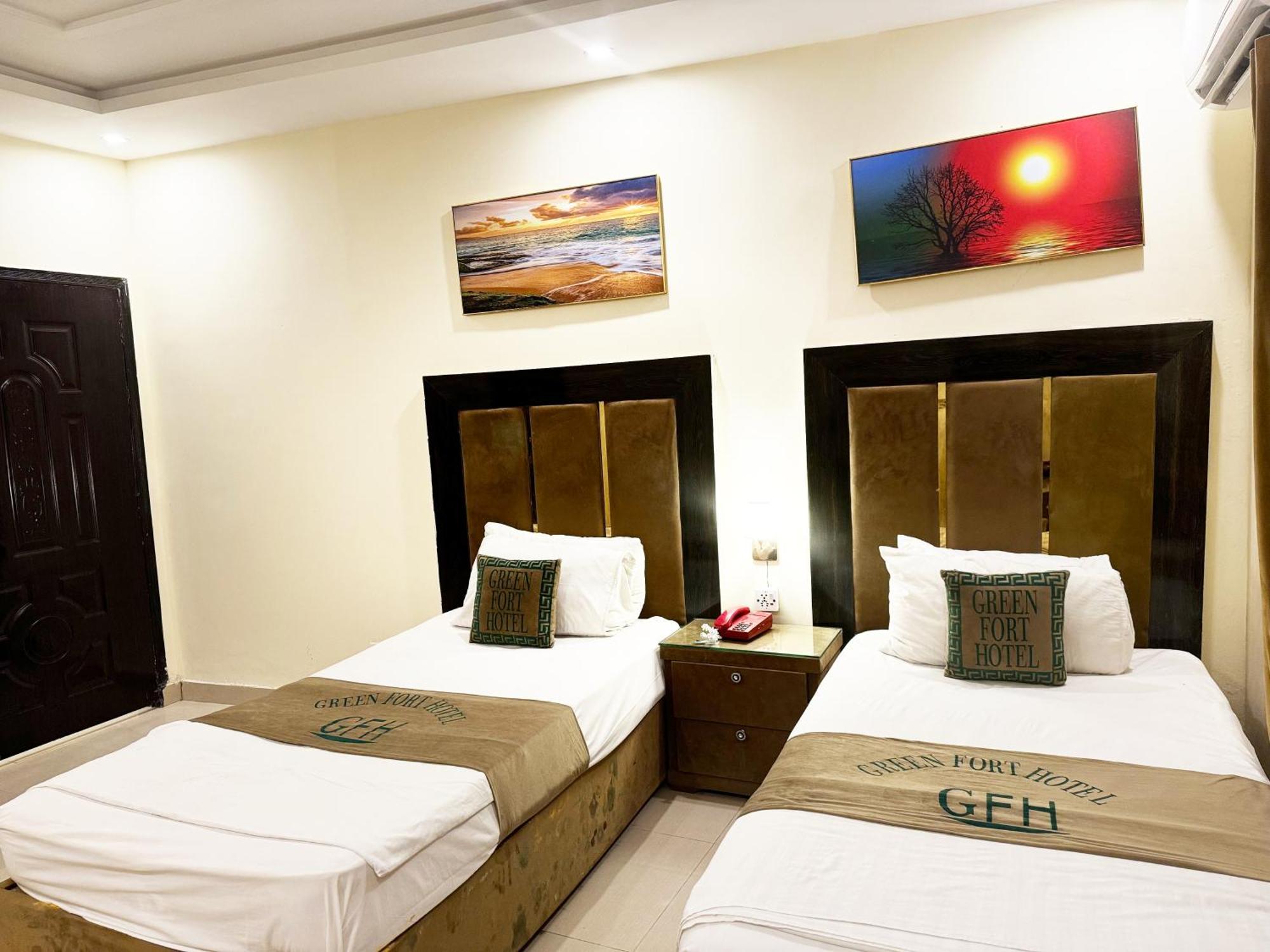 Hotel Green Fort Gulberg Lahaur Zewnętrze zdjęcie