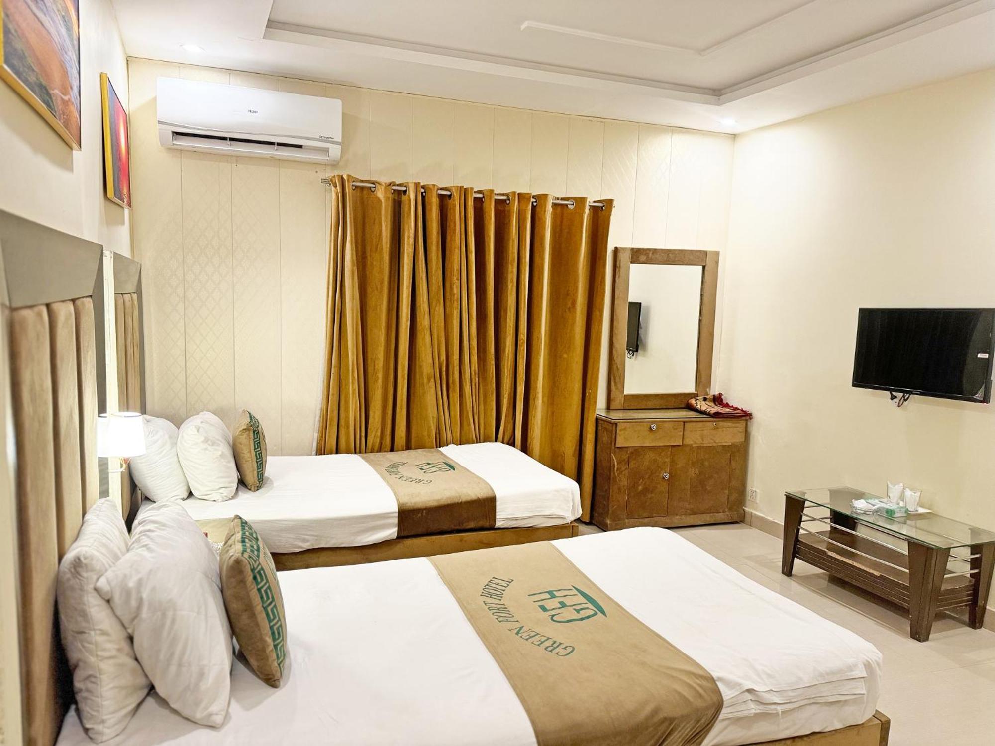 Hotel Green Fort Gulberg Lahaur Zewnętrze zdjęcie